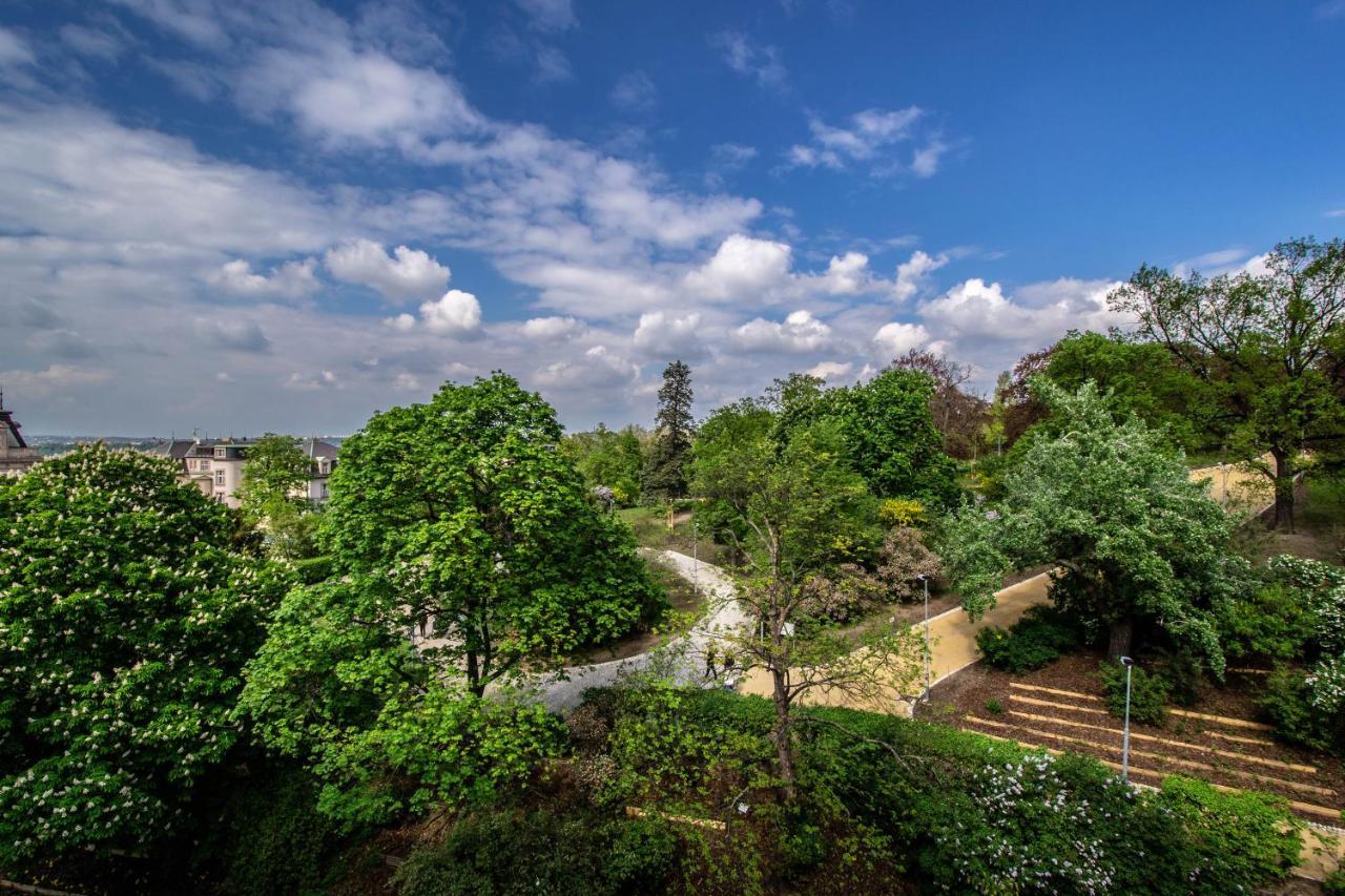 Apart-hotel Garden 2*